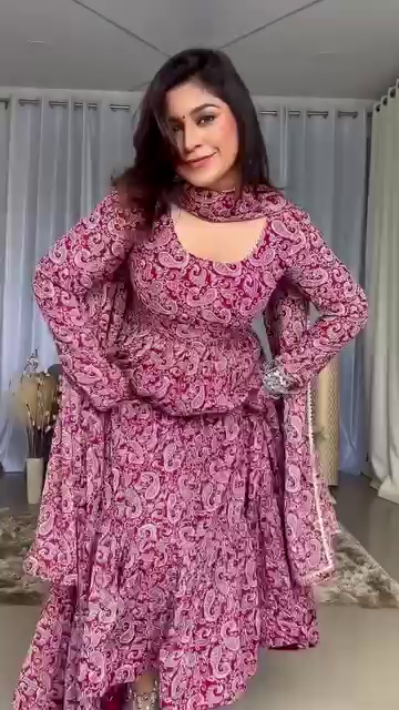 Pink Floral Printed Tiered Anarkali Kurti Set with Dupatta – Flowy Fit & Flare